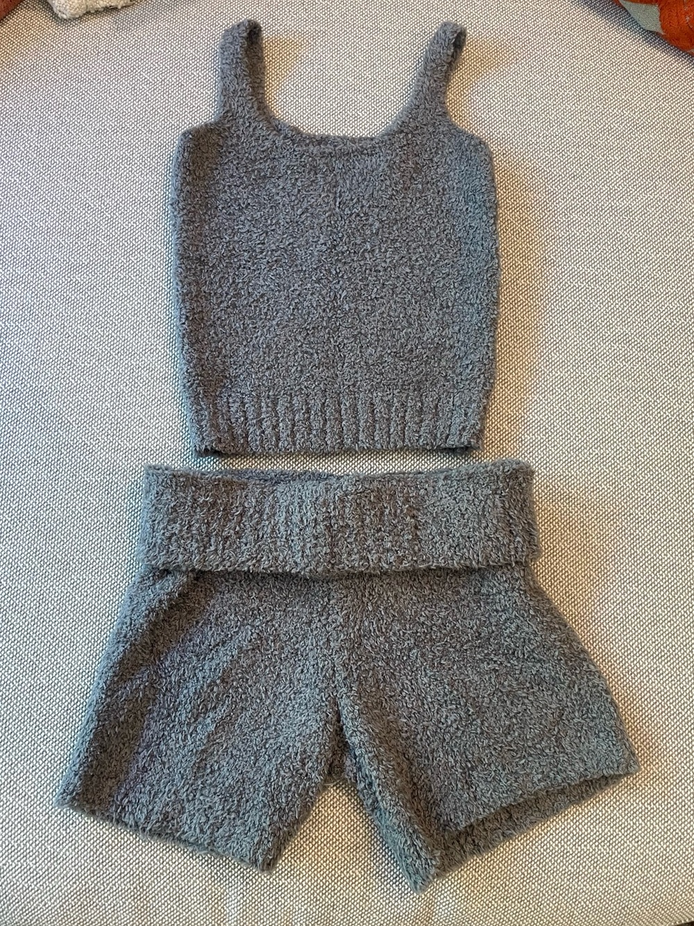 NWT/NWOT SKIMS Plush Knit Tank & Foldover Shorts Set in Heather Taupe